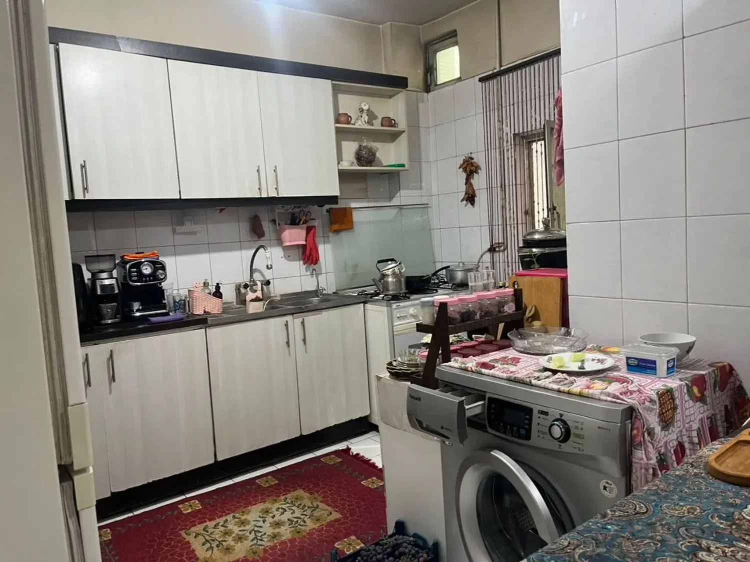 آپارتمان ۷۵ متری سند ۶ دانگ  دو نبش