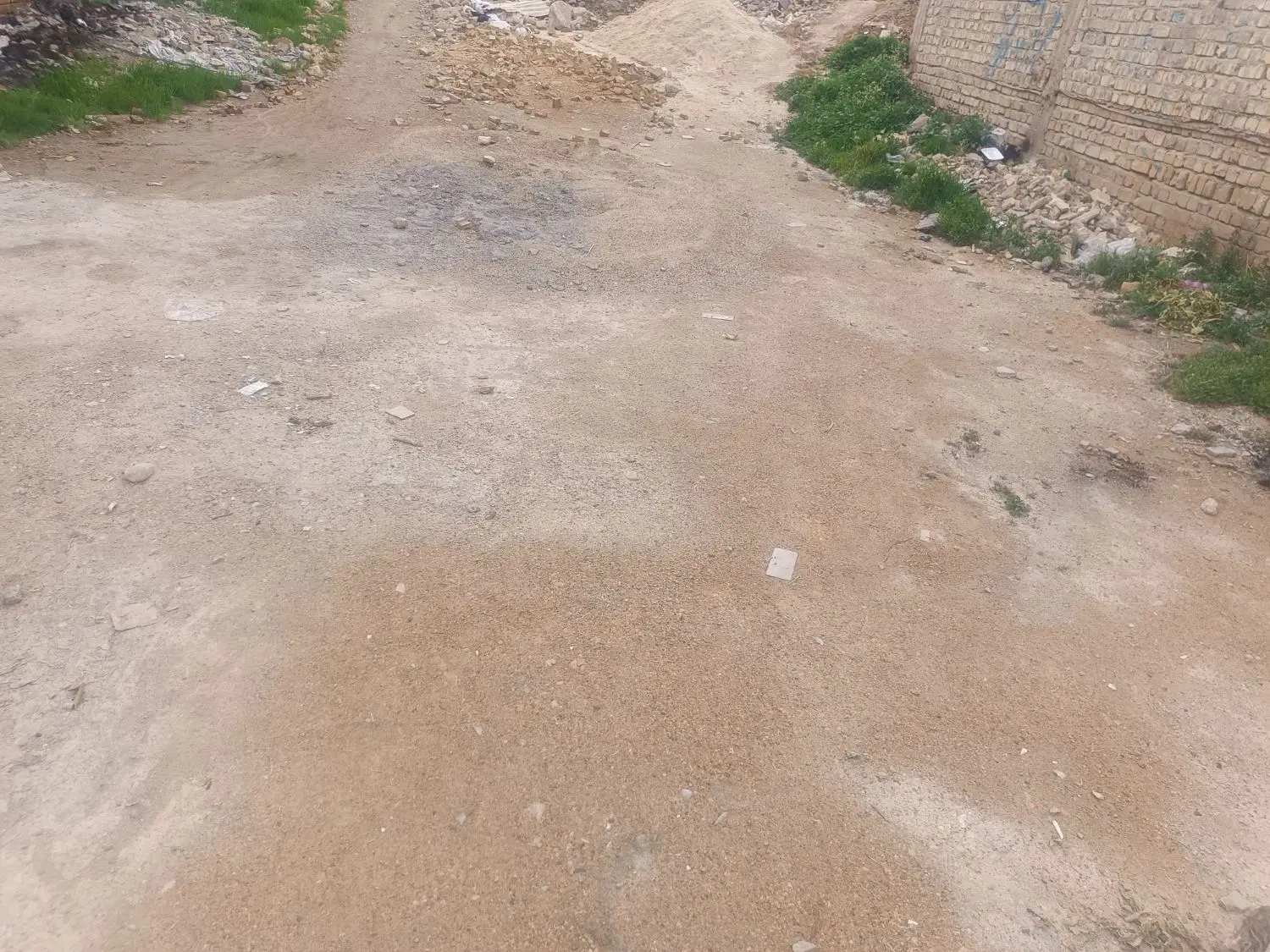 زمین مسکونی طرح حادی شاپورجان