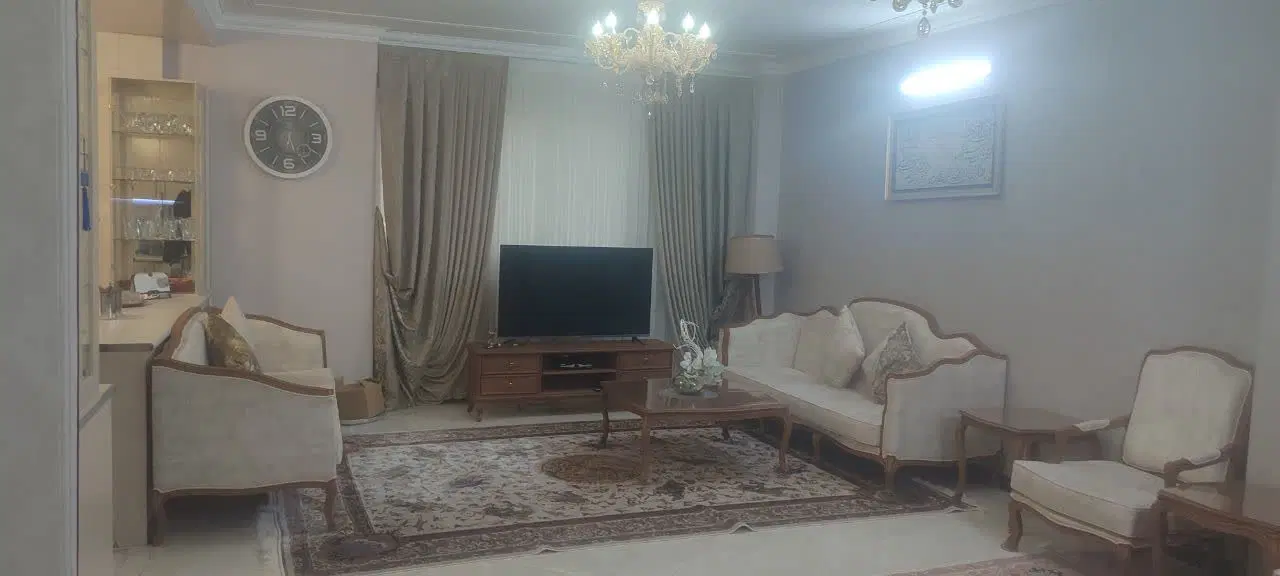 ۱۰۴ متری ۲ خواب فول امکانات