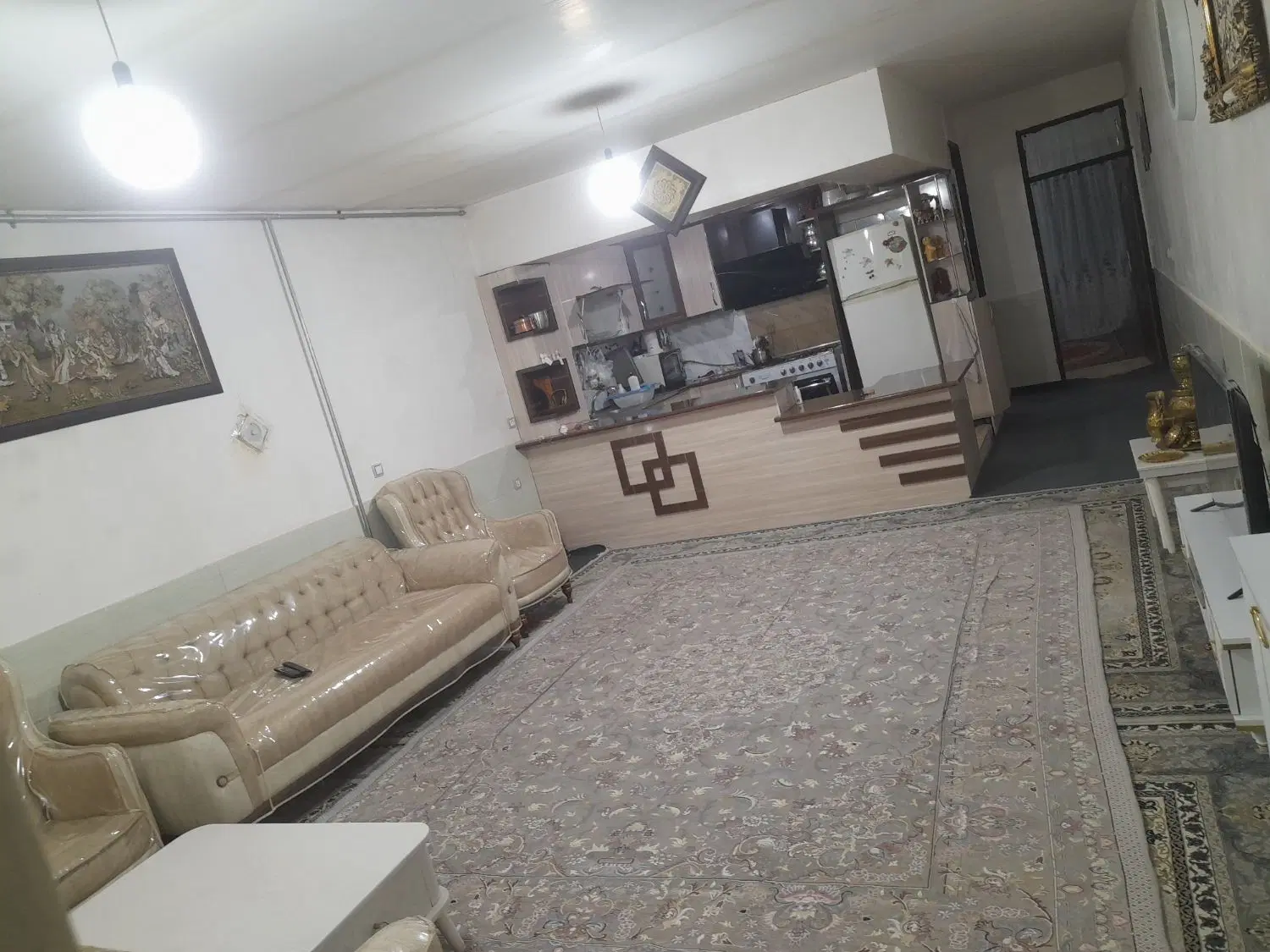 ویلایی بهاران 2خوابه حیاط دار
