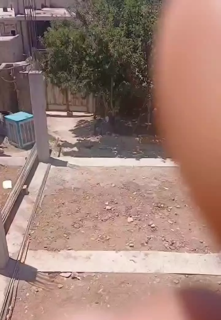 فروش زمین نیمه ساخته