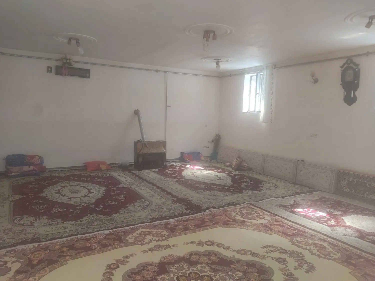 خانه ویلایی ۱۵۰ متر در کوی امام رضا (ع)