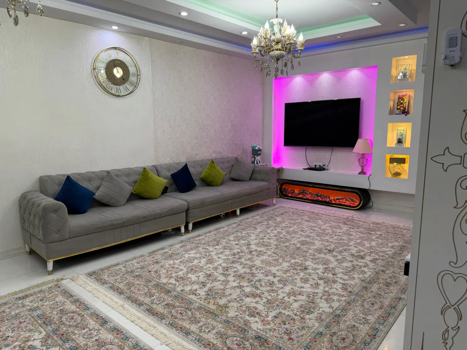 رهن‌واجاره منزل‌زسازی شده ۱۱۰ متری دربست حیاط دار