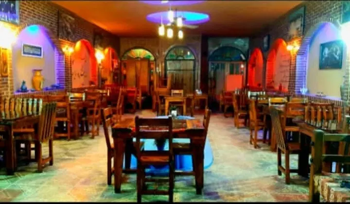 رهن و اجاره سفره خانه سنتی پل خشتی