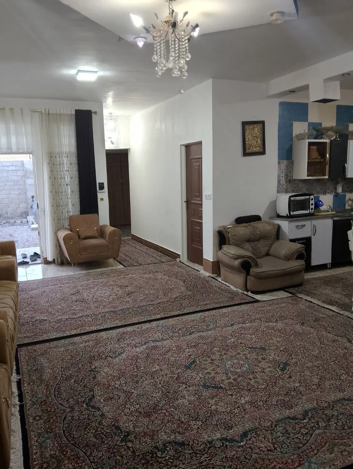 خونه همکف درب به حیاط