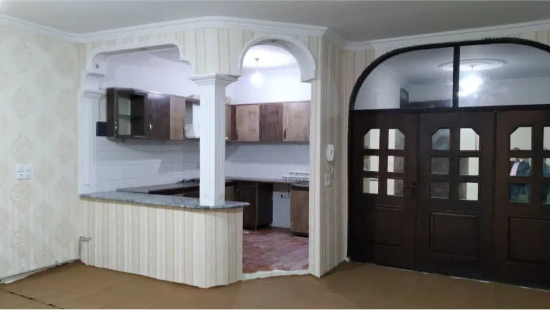 یک باب منزل مسکونی اجاره داده می شود