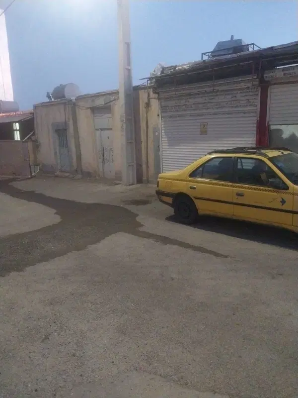 دوباره مغازه در فشند باجوازه قهوه خانه وسوپری