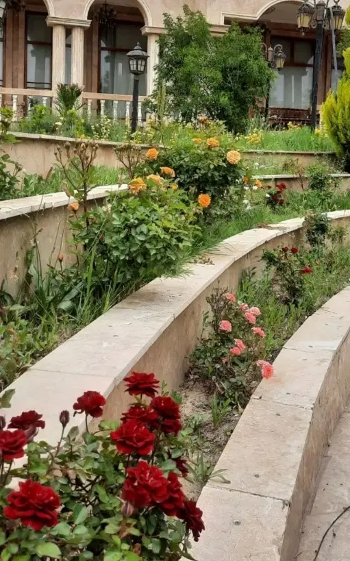 زمین  برای  باغچه موقعیت خوب قطعات محدود
