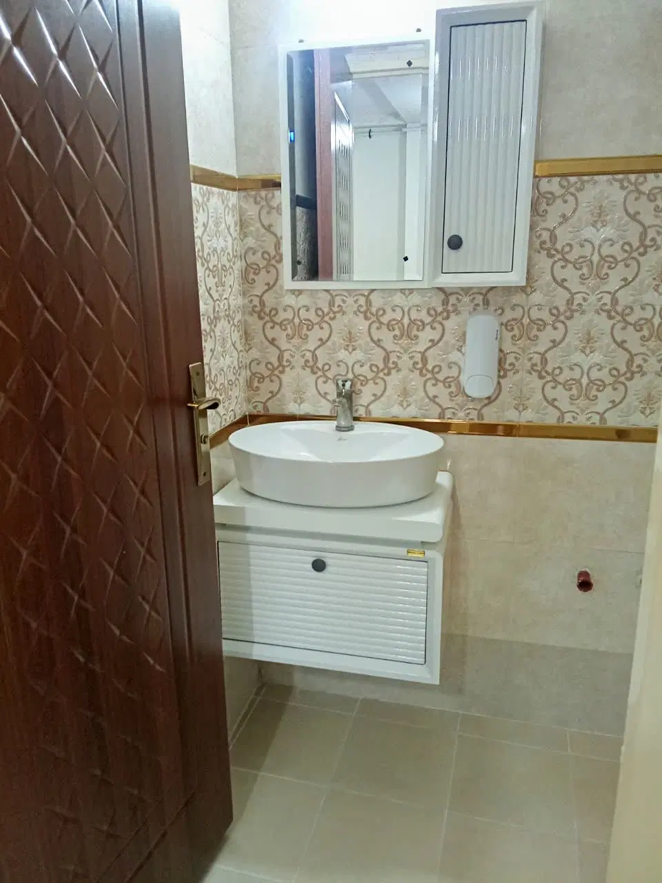 ویلایی ۱۶۰متر_شهرک حیدری_نوساز_دو خواب_املاک پرهام