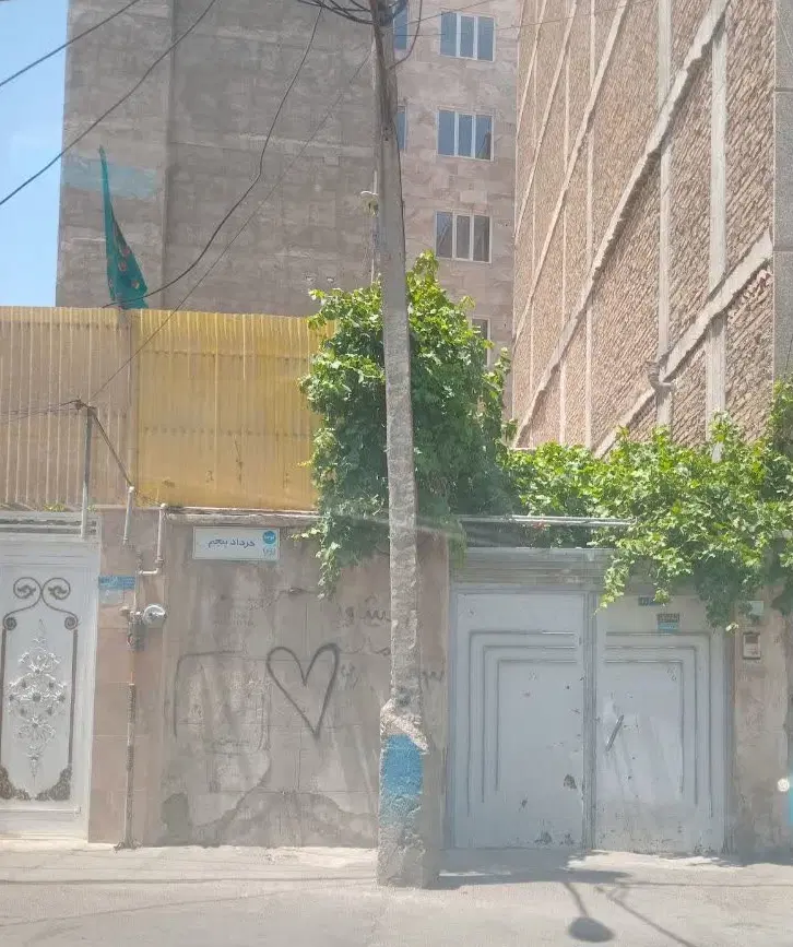 خانه ویلایی ۱۱۵ متری در ابتدای خرداد پنجم