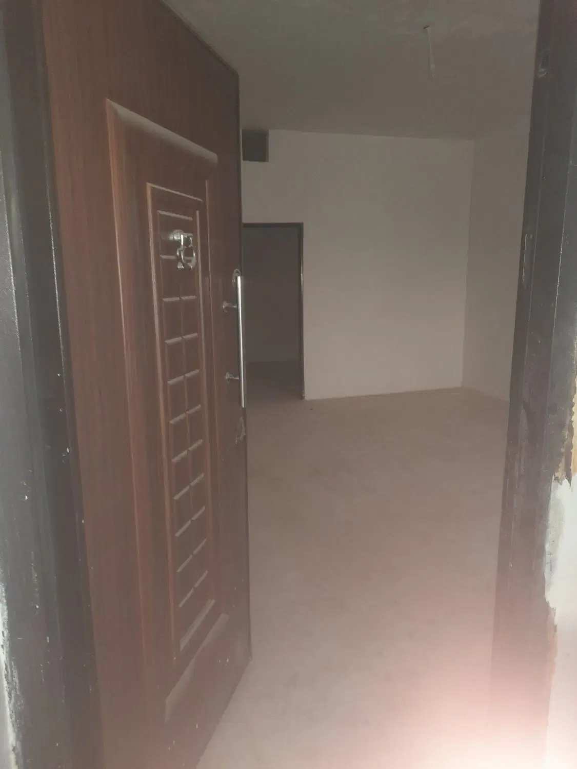 ۶۸متری طبقه سوم