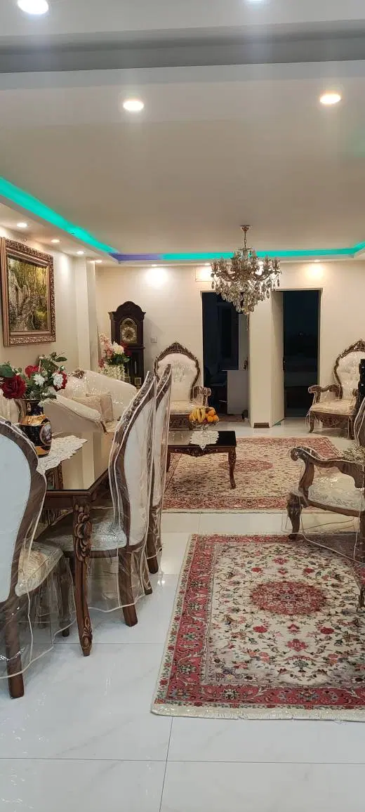 ۷۷ متر دوخواب طبقه سوم رودکی امام خمینی