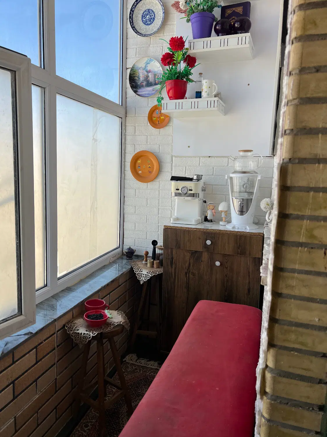 آپارتمان خیابان پیروزی