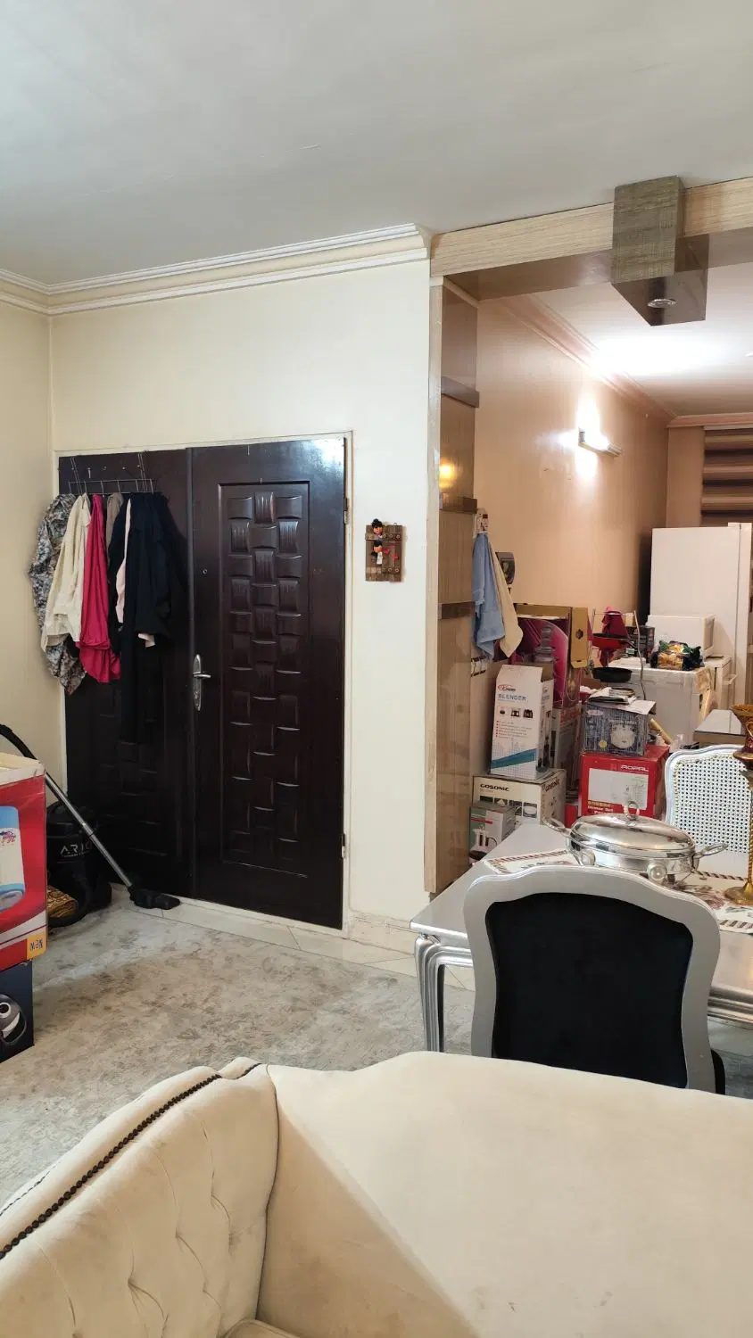 رهن و اجاره آپارتمان 90 متری ایثارگران عبادی