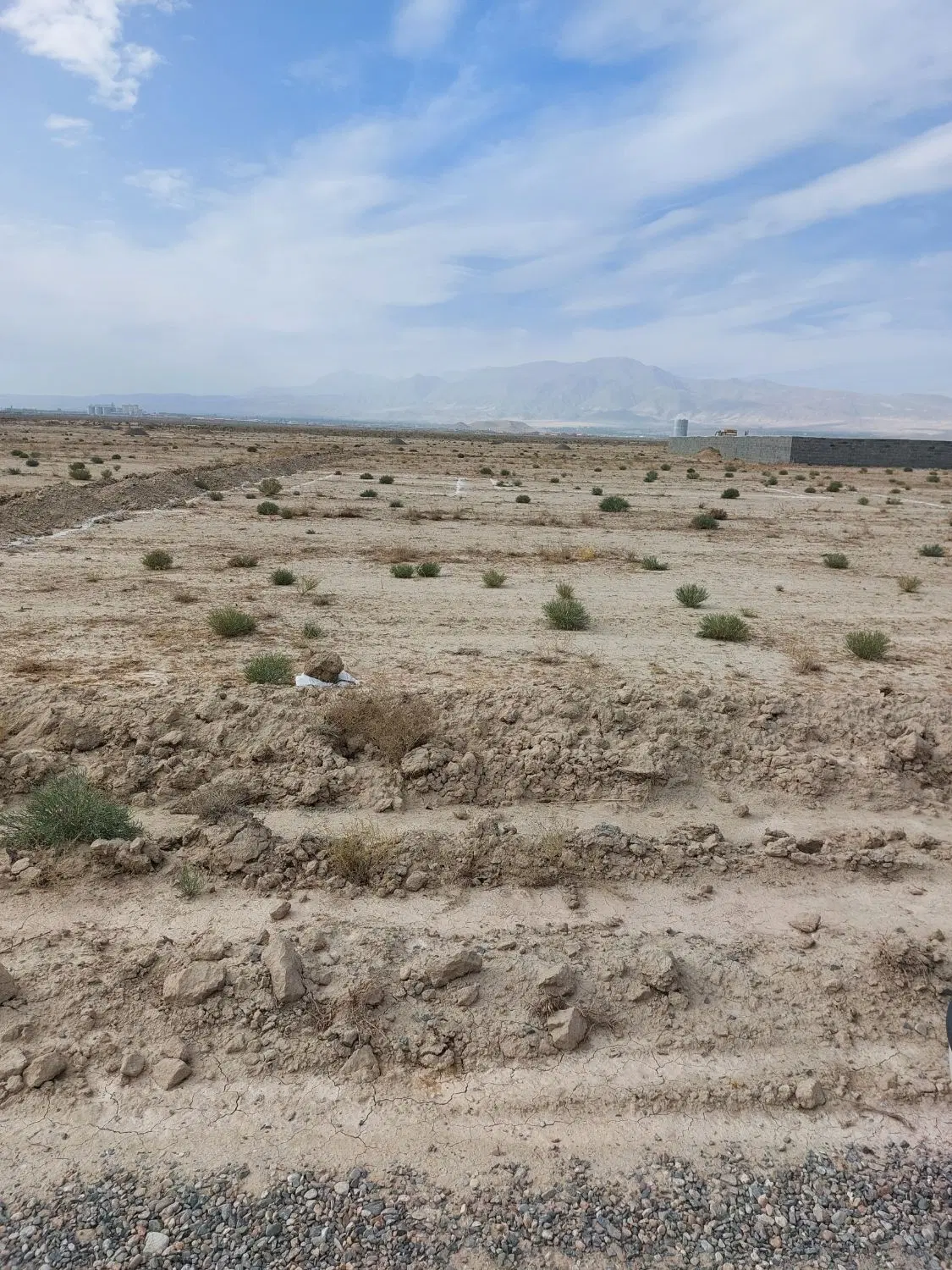 فروش زمین جنوبی در اکباتان