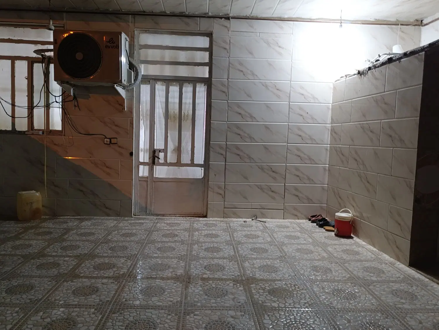خانه فروشی مسکونی سراب حمام