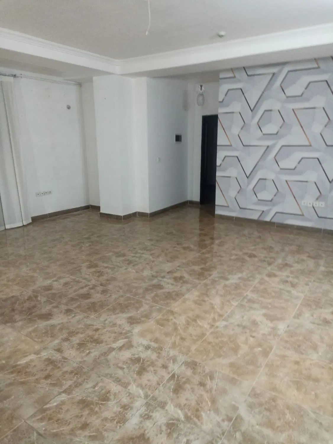فروش آپارتمان 88متری آسانسور دار در اندیشه 11