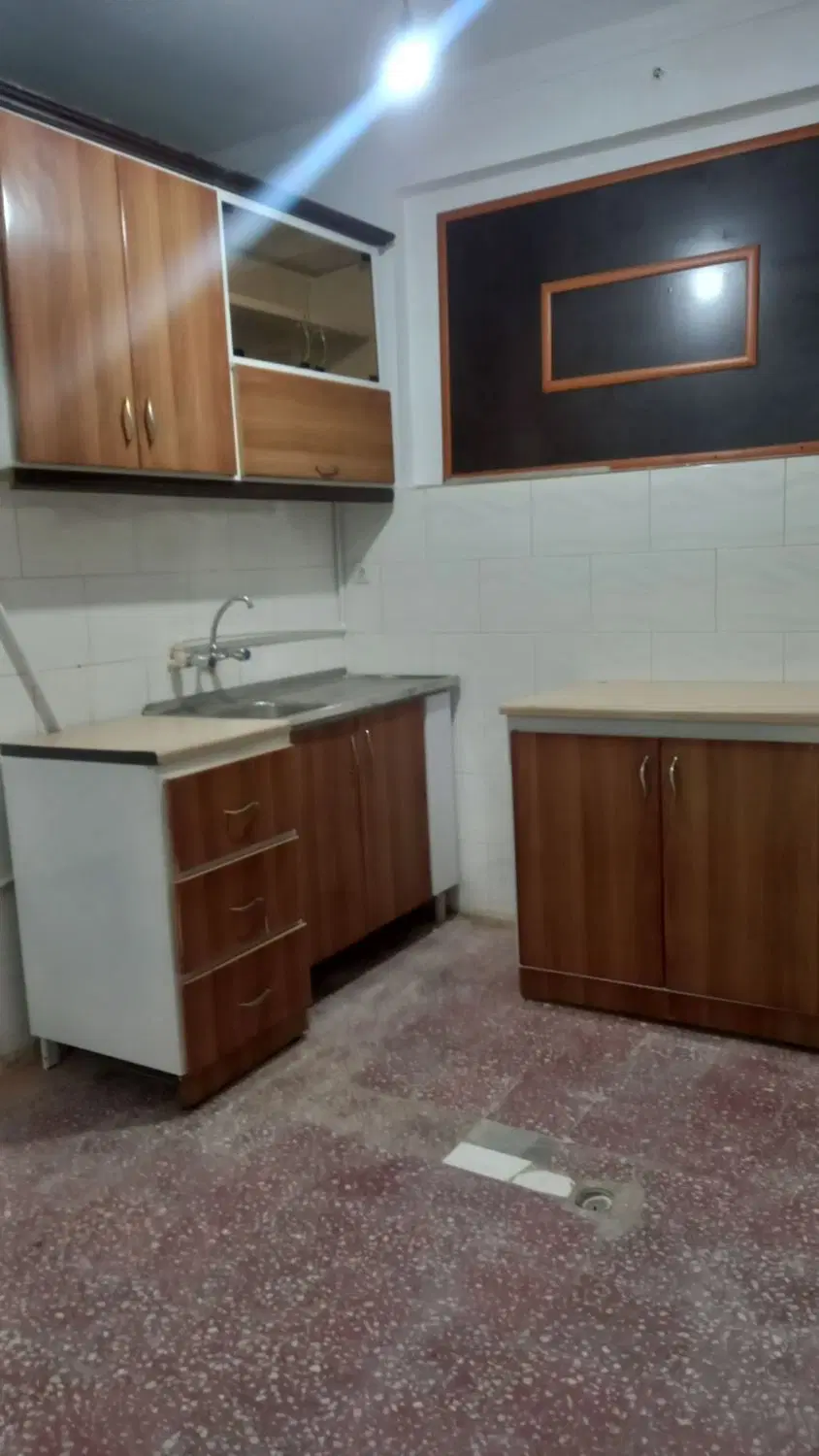اجاره واحد 75 متری خیابان 32 متری مطهری