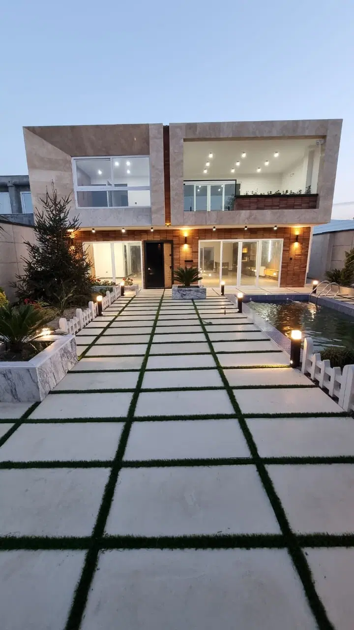 فروش ویلای مدرن دوبلکس ۳۵۰متر زمین ۲۸۰ متربنا