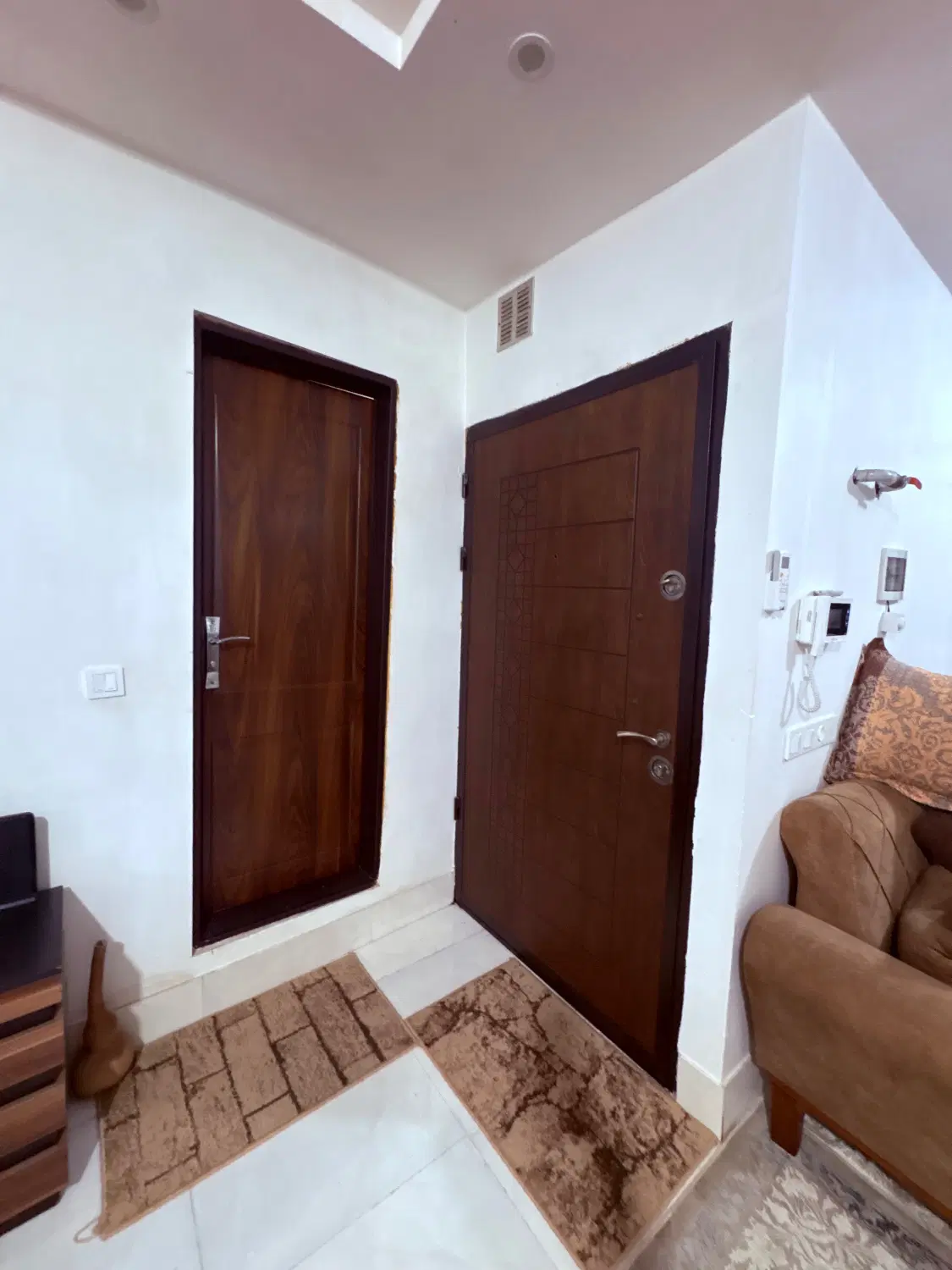 خانه چناران ۸۰ متری ۲ طبقه