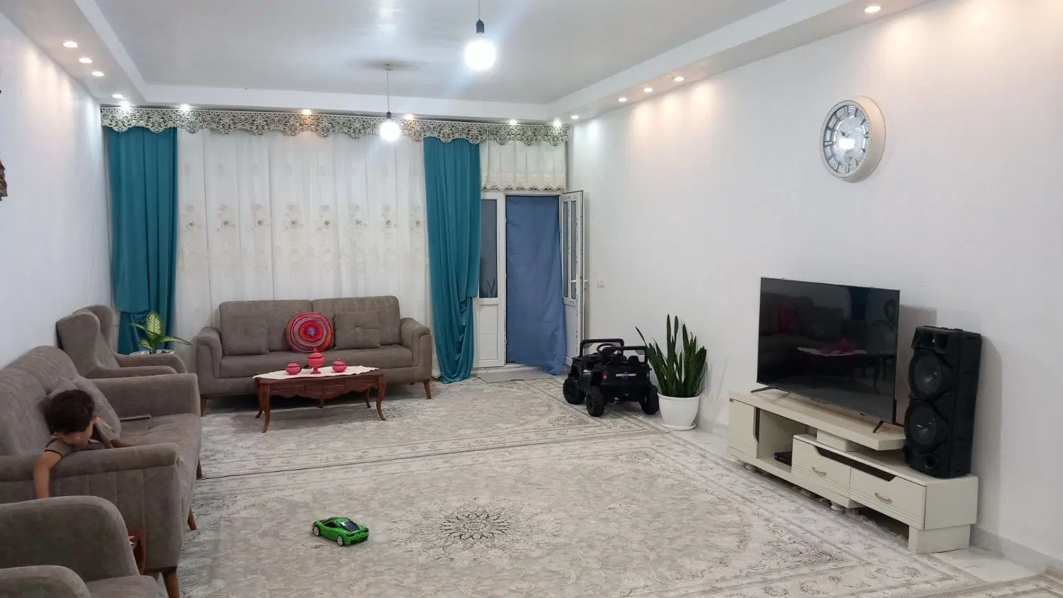 خانه ویلایی با بهار خواب
