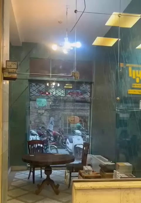 سرقفلی ۱۳ متر مغازه دو بر خیابان ملت