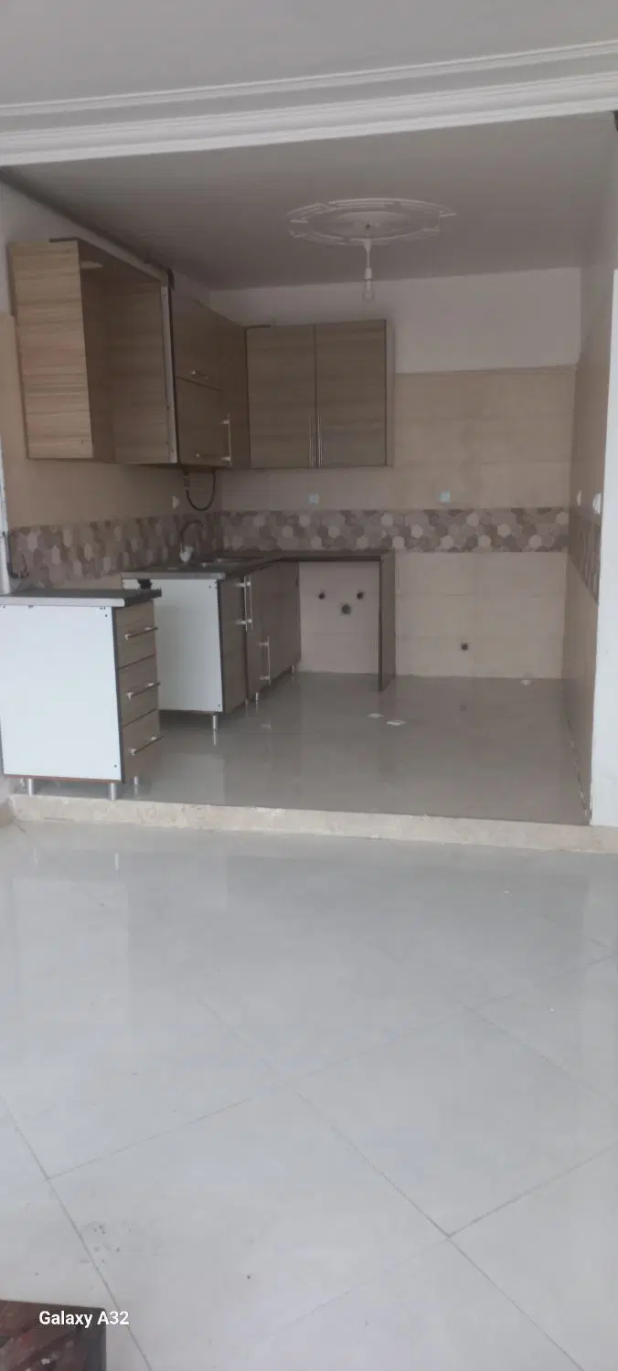 ۶۵ متری مرزیجران ظهور ۵