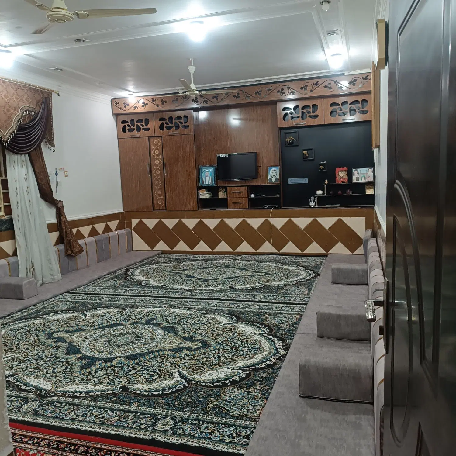 فروش خونه واقع کوی مندلی