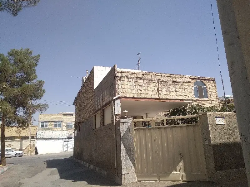 خانه ویلایی دوطبقه