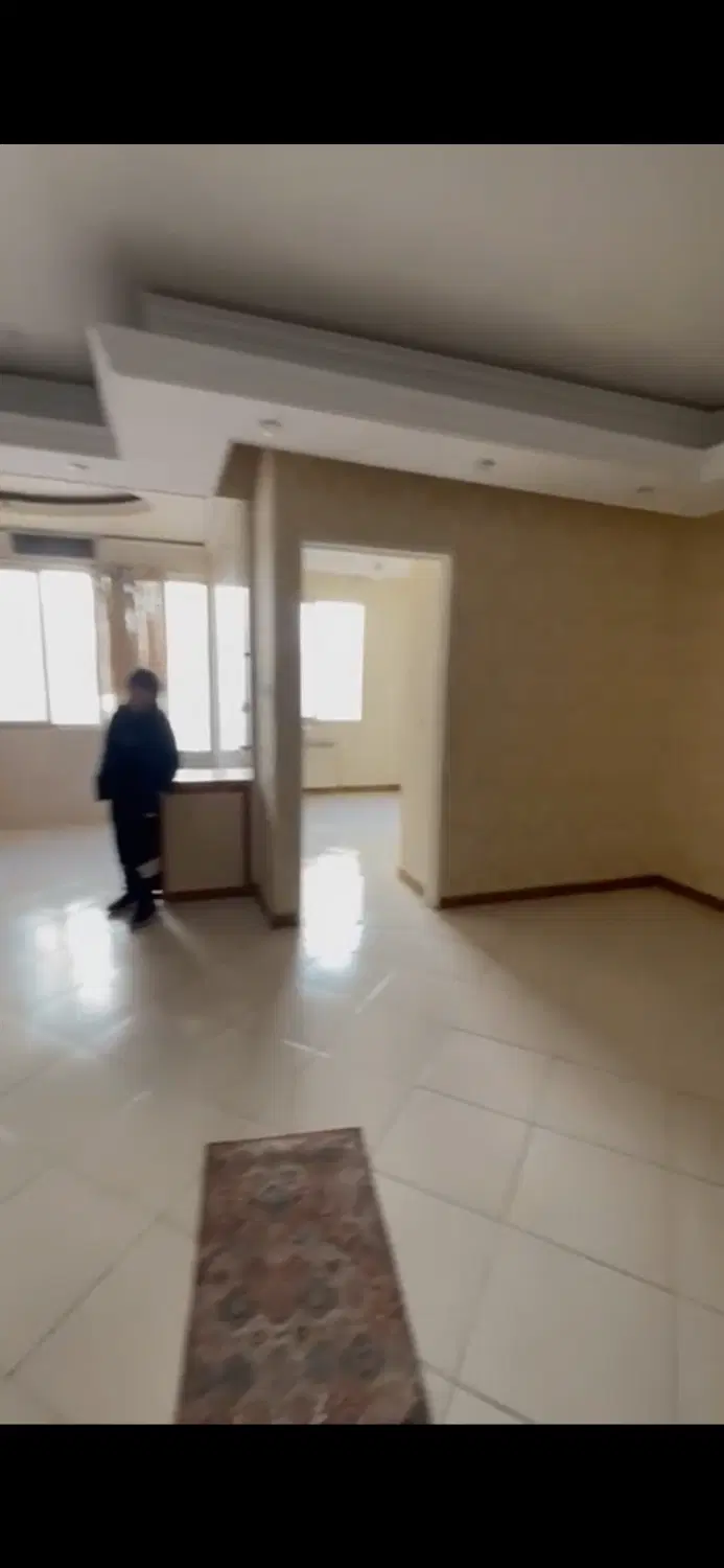 اجاره دفتر اداری شمال کاج نرسیده به پل