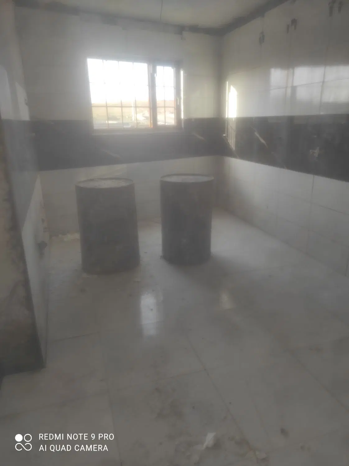 خانه حاجی اباد تکمیل