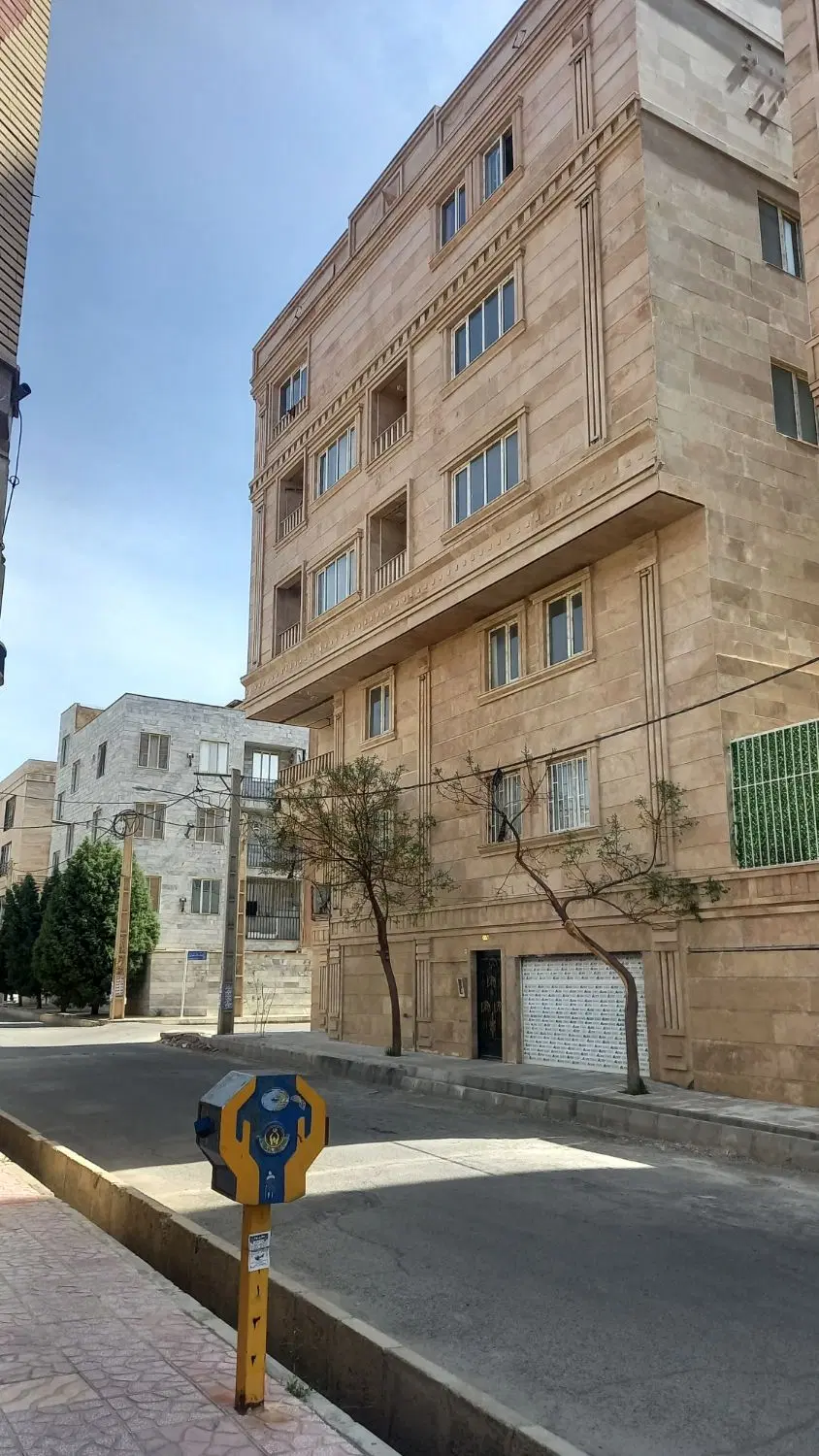 اپارتمان بعثت