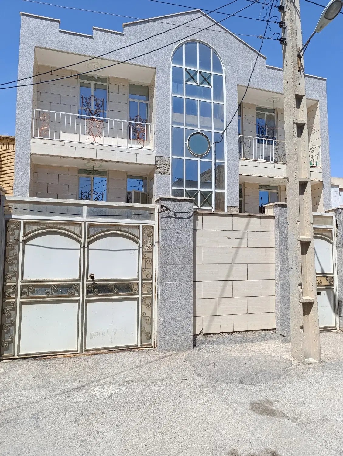 اپارتمان ۴واحدی
