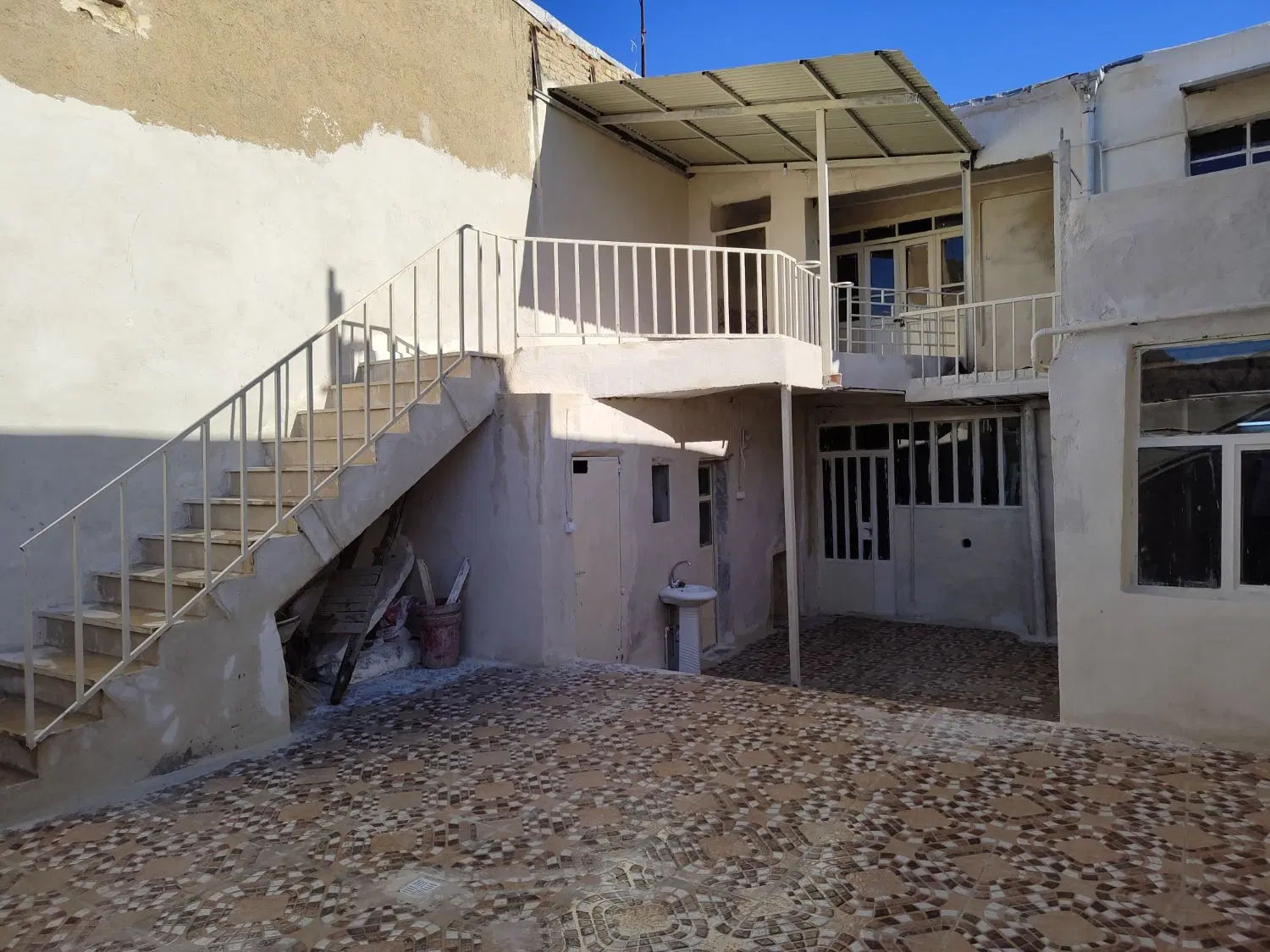 خانه ویلایی دوطبقه