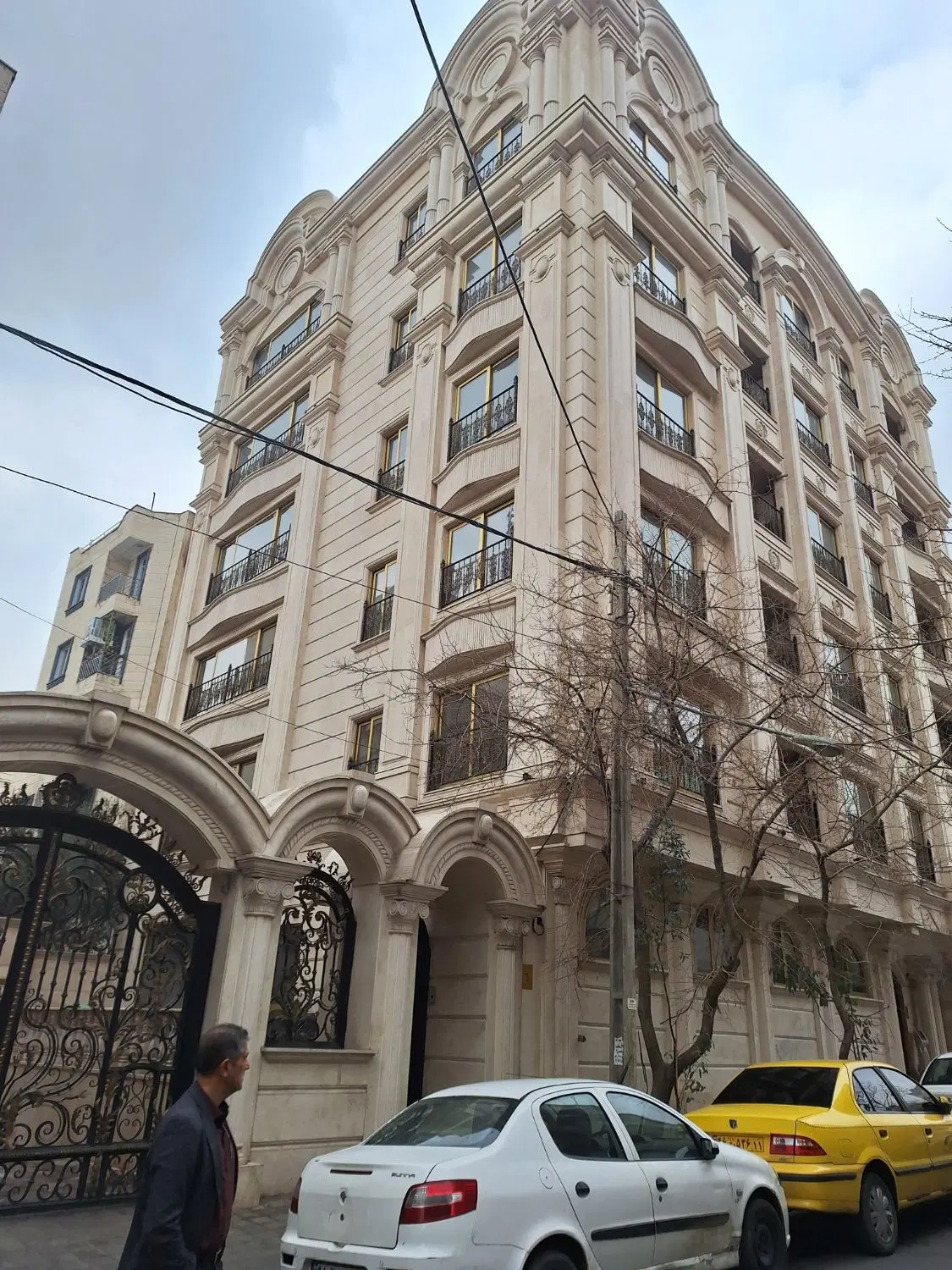 ۶۵۰۰متراداری تجاری برعباس،اباد