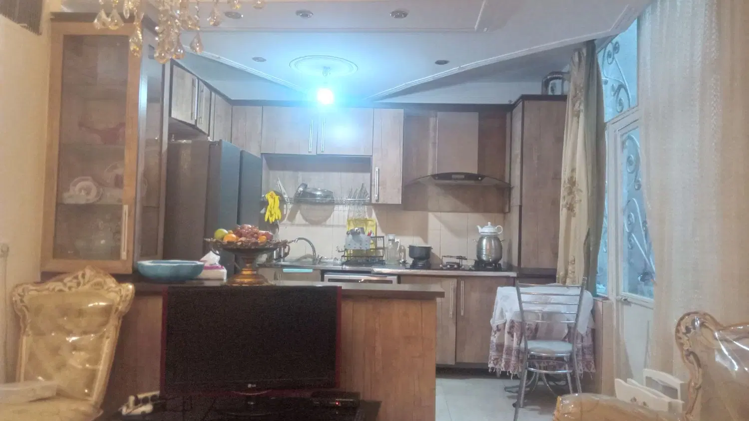 آپارتمان ۵۴ متری بازسازی شده میدان خراسان