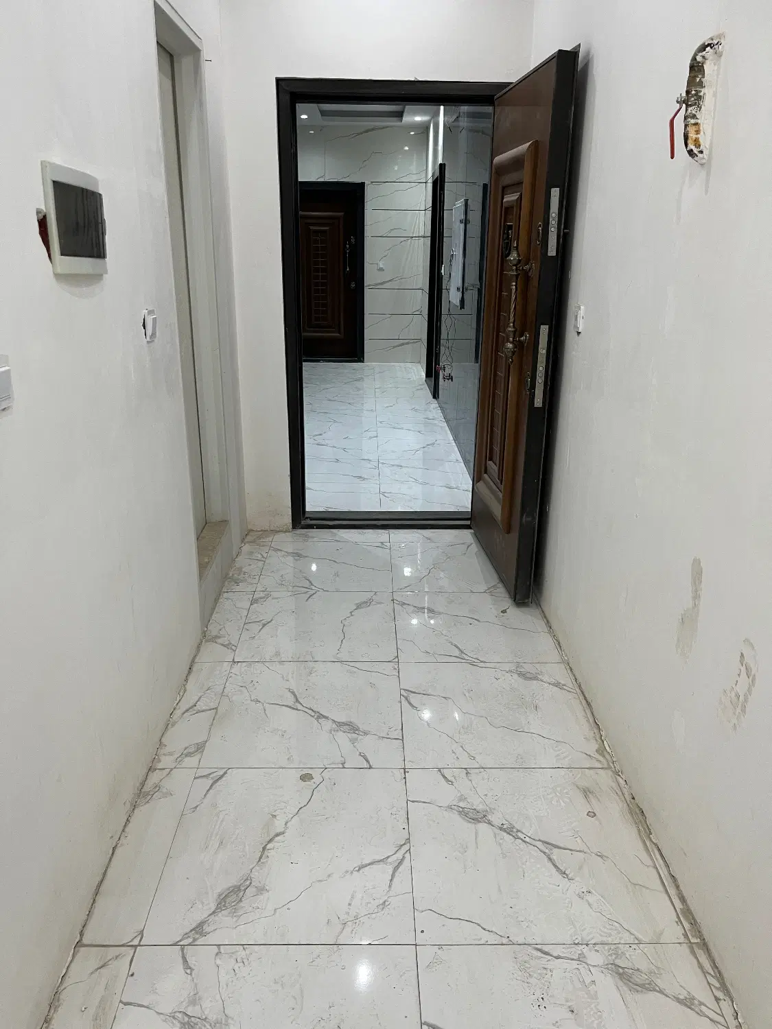 واحد ۱۳۲متری نوساز خیابان زکات صدوقی