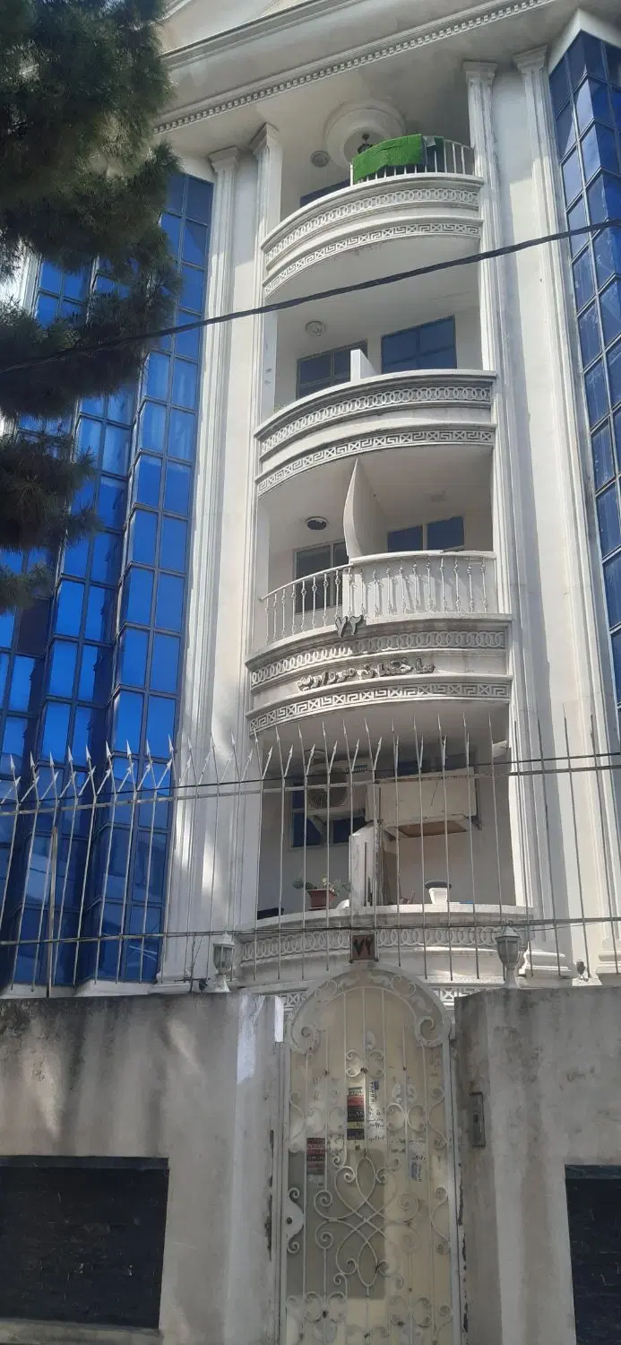 ۸۵متر طبقه اول