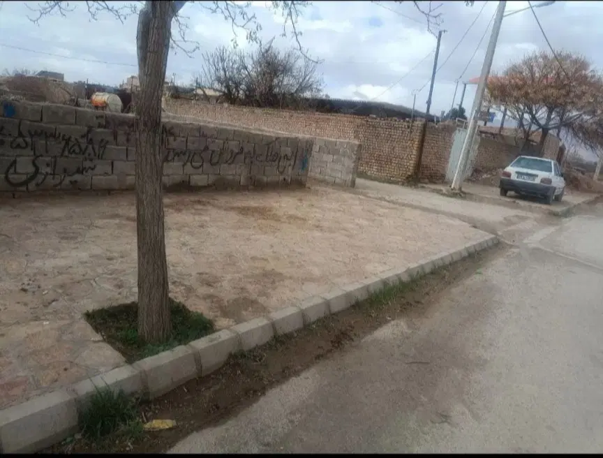 زمین مسکونی به مساحت 360 متر