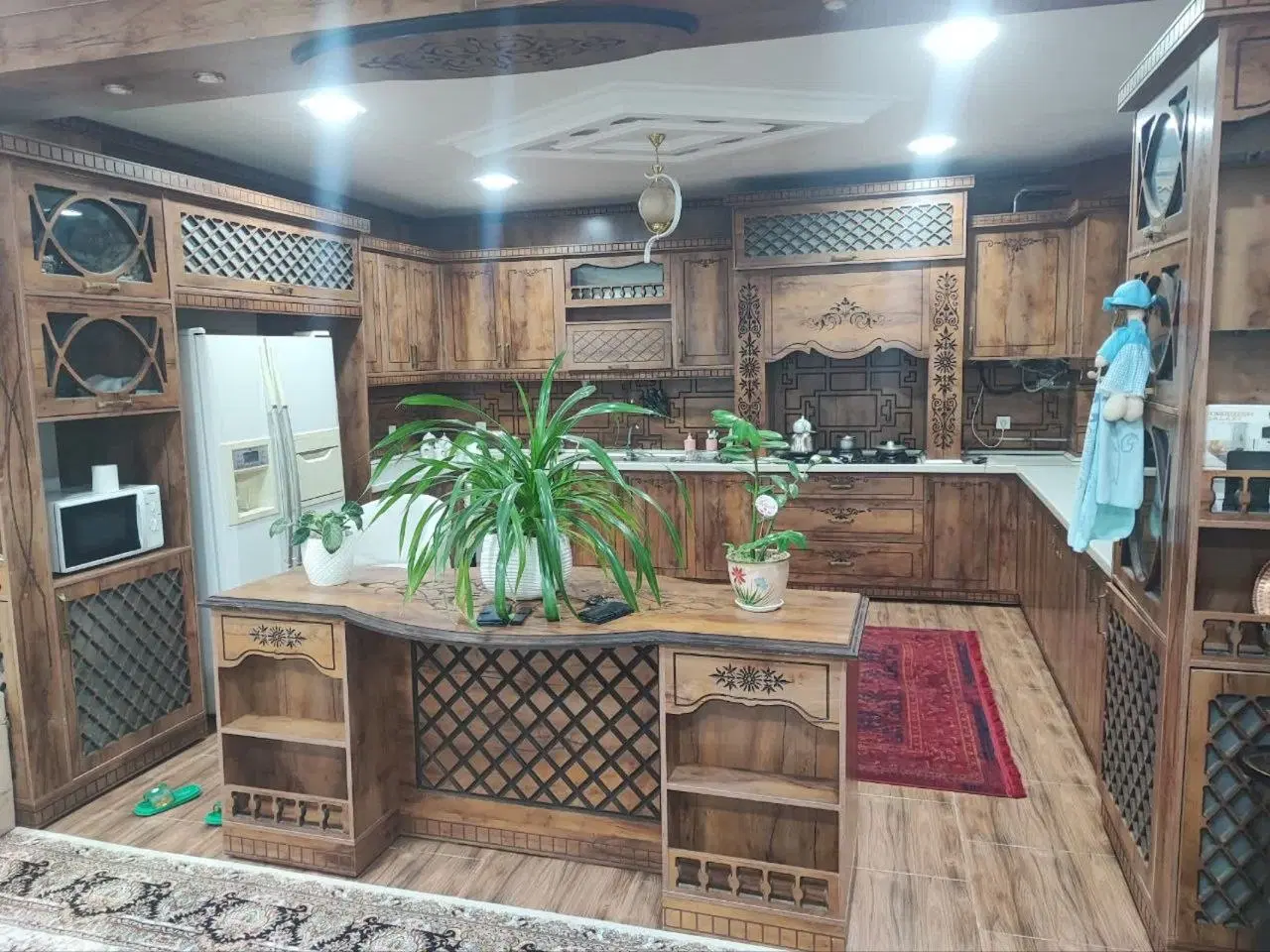 رهن و اجاره ی طبقه ی مستقل حیاط دار - بسیار شیک