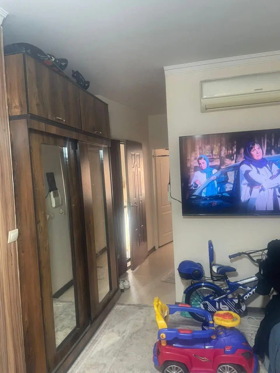 ۴۵ متر،کنارمترو، پارکینگ، آسانسور، تکواحدی