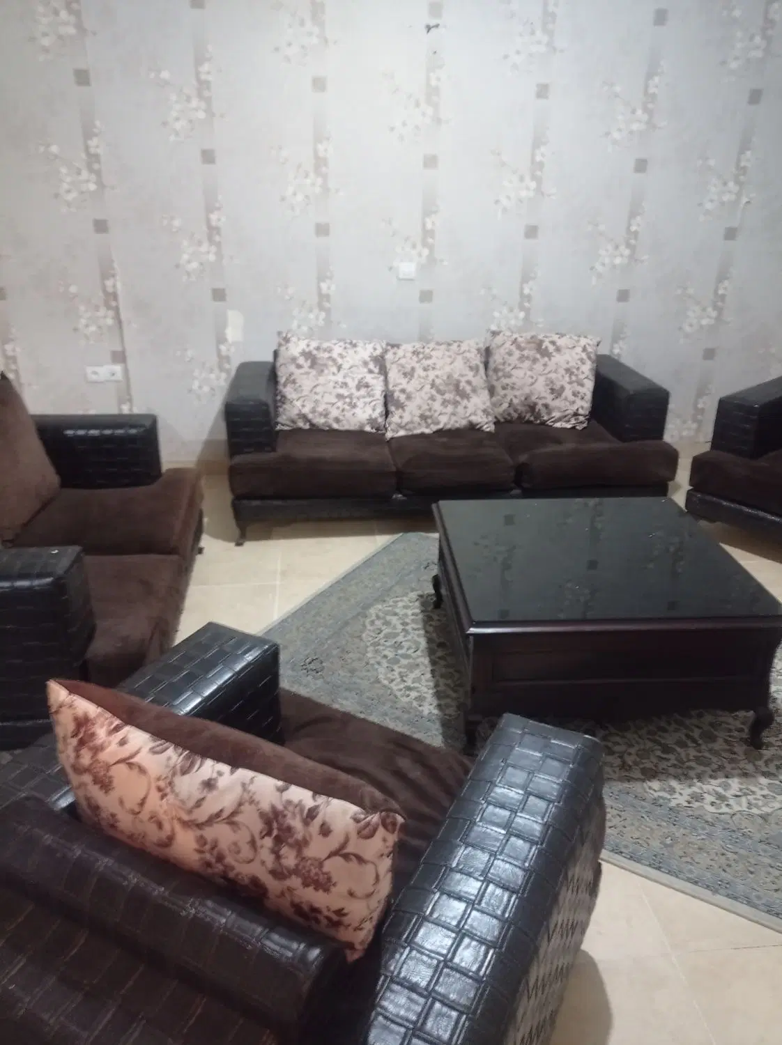 نیاز ب هم خونه