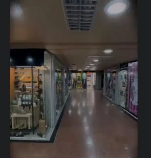 فروش مغازه ۱۶ متری در پاساژ آنتیک