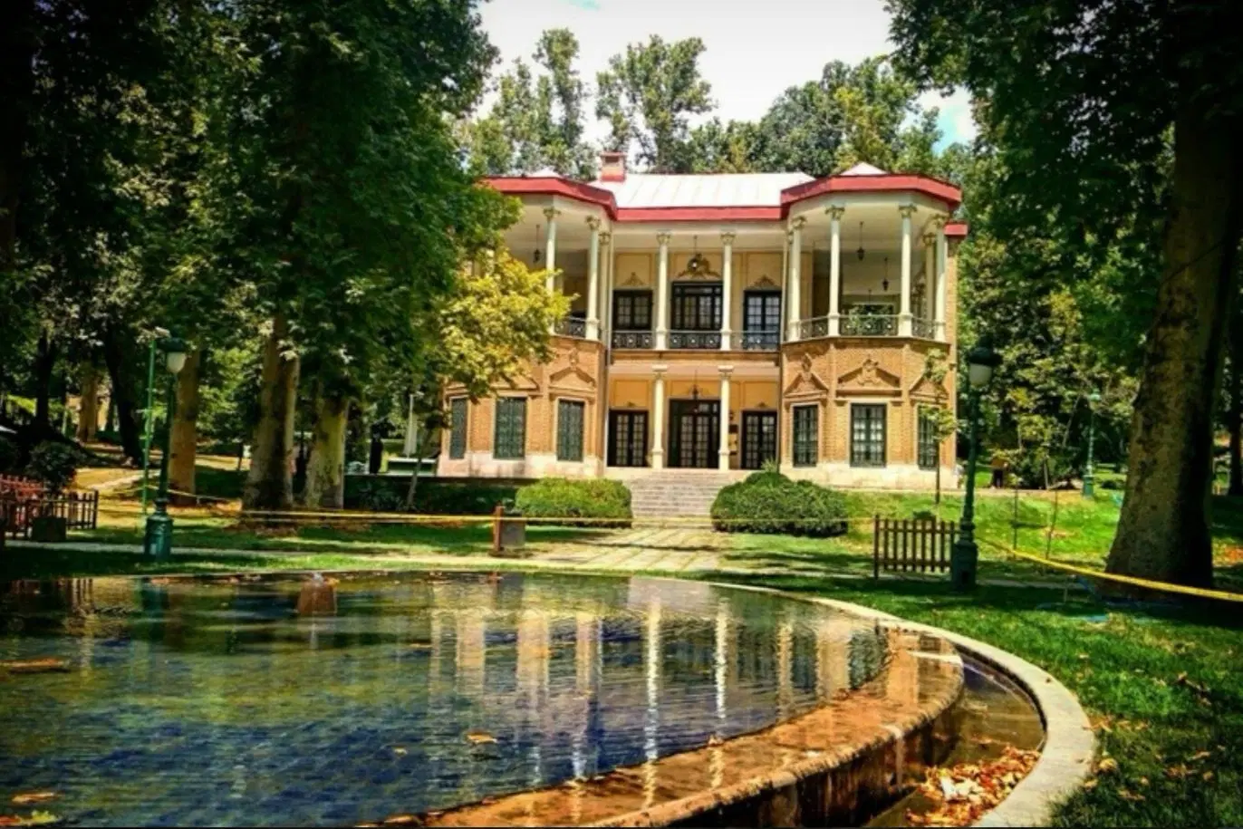 زمین ۱۹۵ متری ویلاشهر
