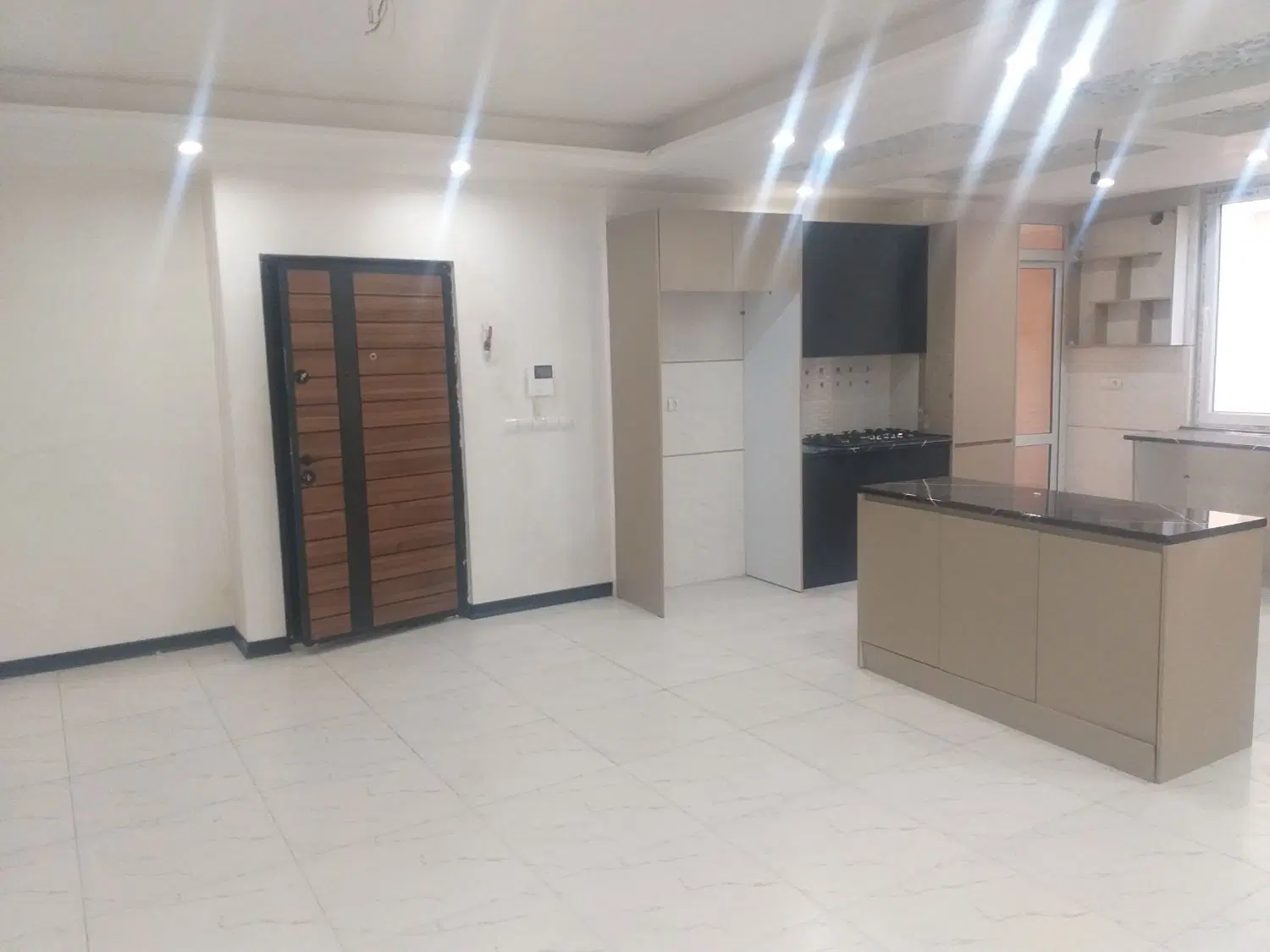 اجاره آپارتمان دوخواب باپارکینگ