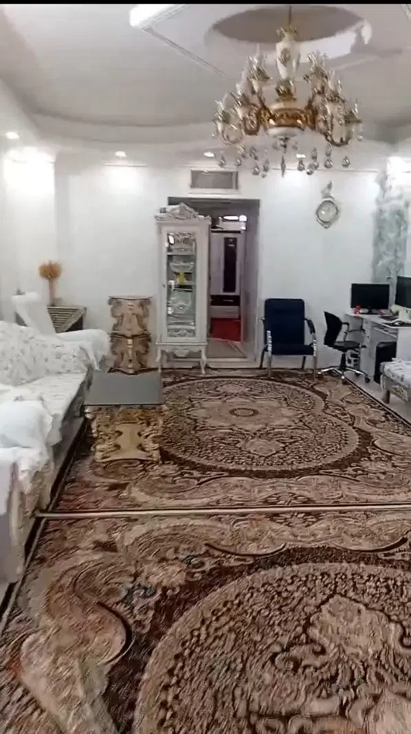 اپارتمان طبقه سوم
