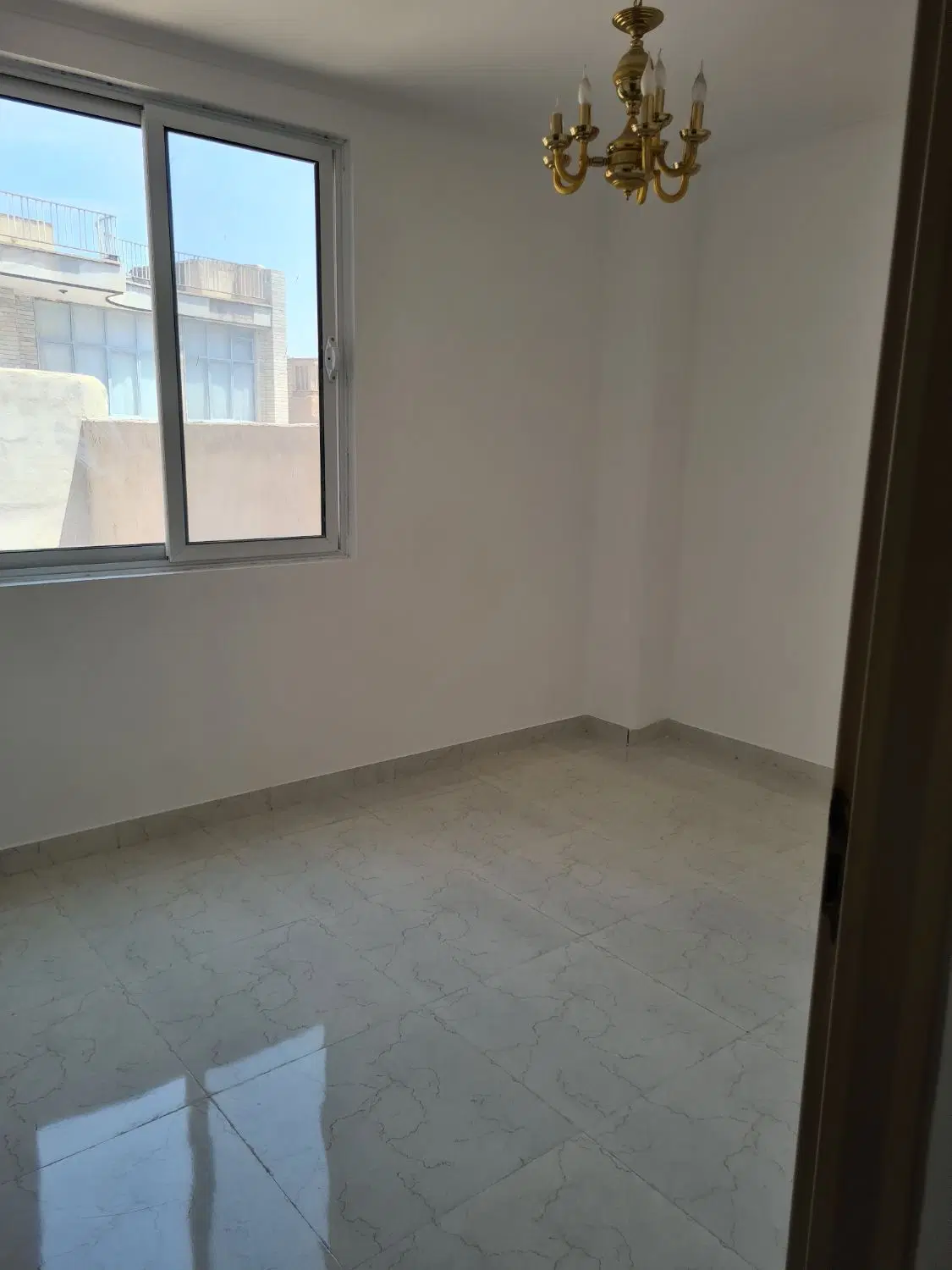 فروش آپارتمان خیابان رجایی یکم
