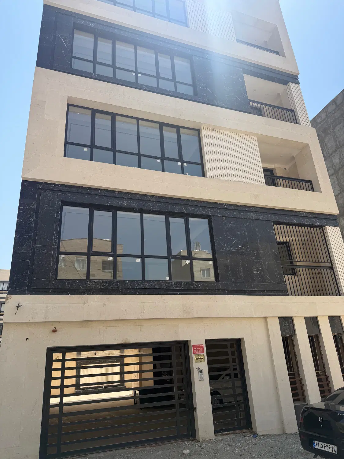 اپارتمان ۱۵۰ متری کلید نخورده