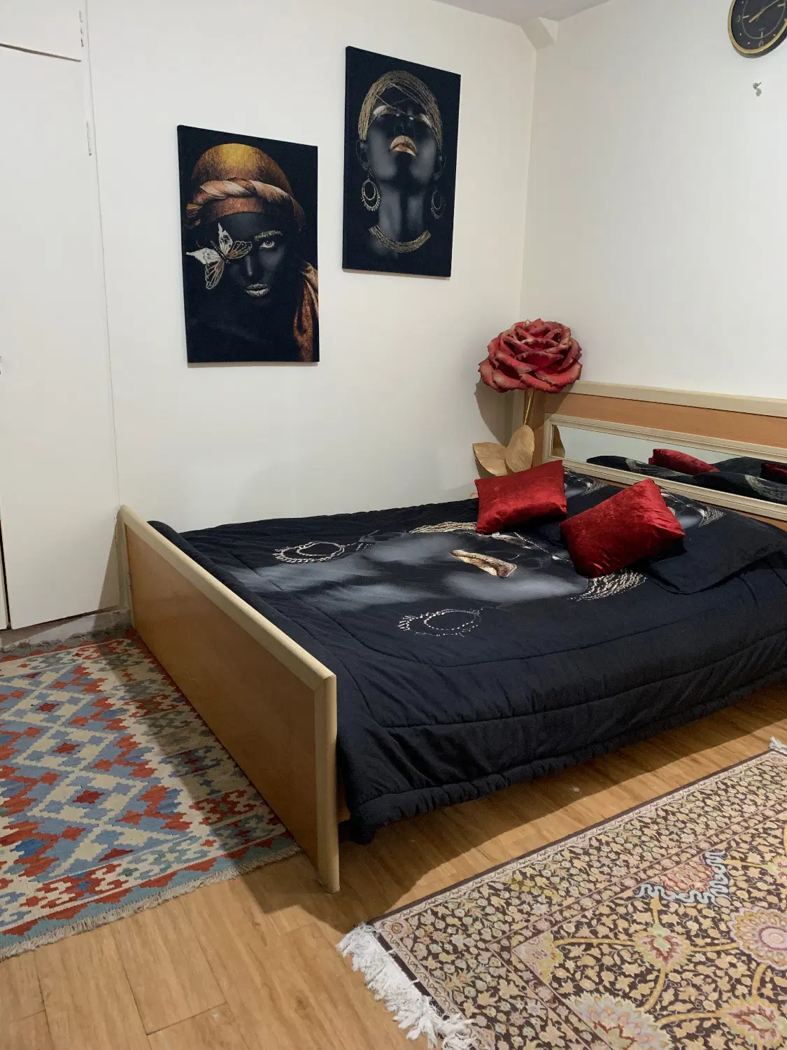سرباز ط سوم غرق در نور