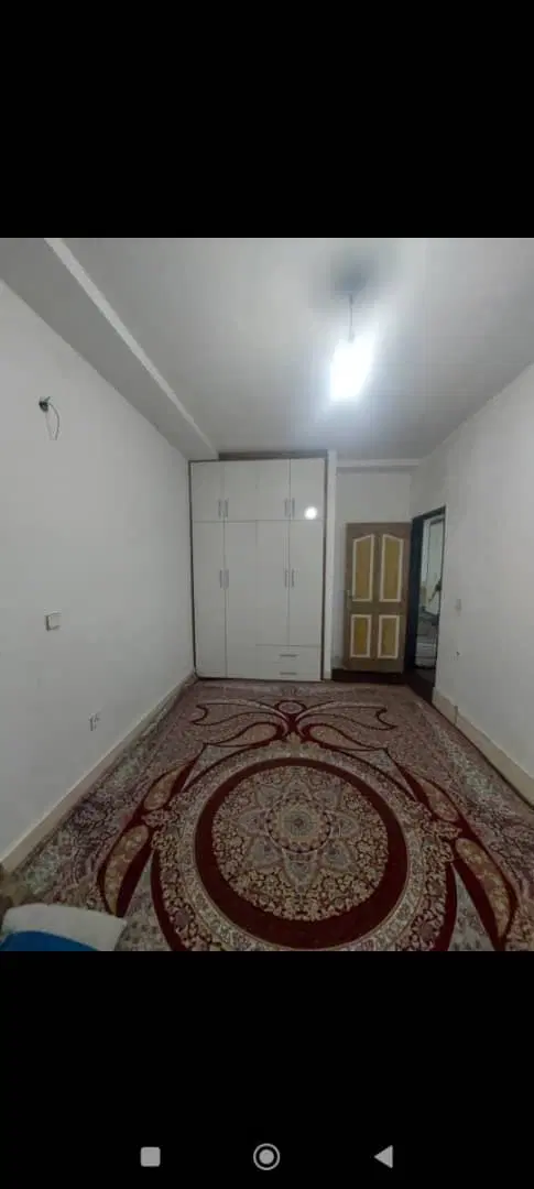 مهرشهر.همکف.حیاط دار ۳۲۰۰